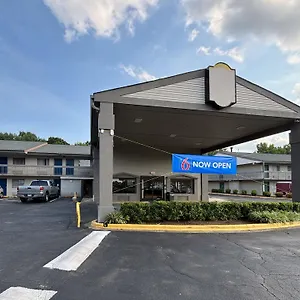 Hotel 6 Charlotte, Nc Northlake **
